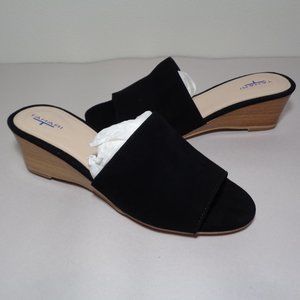 Tahari Size 6.5 M NOVELLA Black Suede New Sandals